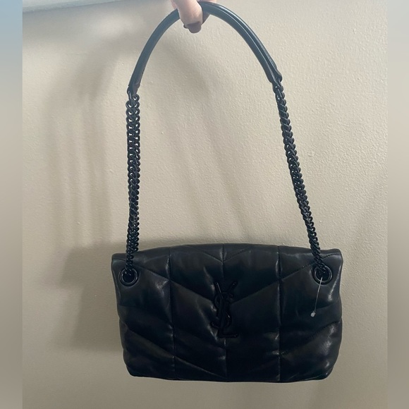 Saint Laurent PUFFER MEDIUM IN NAPPA LEATHER BLACK. $3,650 - Picture 9 of 12